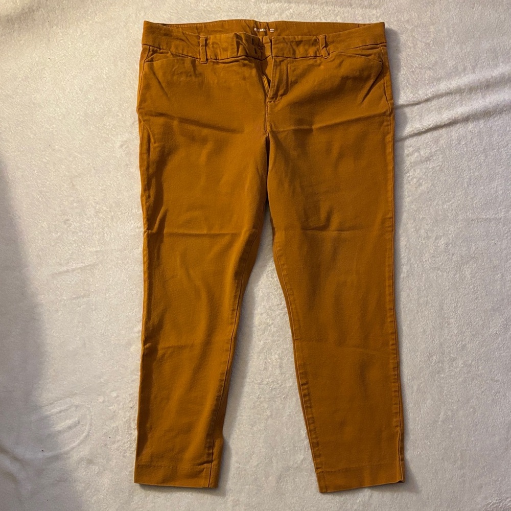 Old Navy Women's Ankle Jeans in Mustard